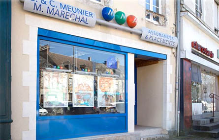 Vue extérieure de l'agence d'assurances MMA d'Aigurande